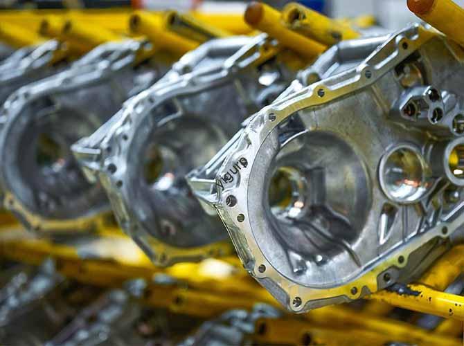 hot chamber die casting