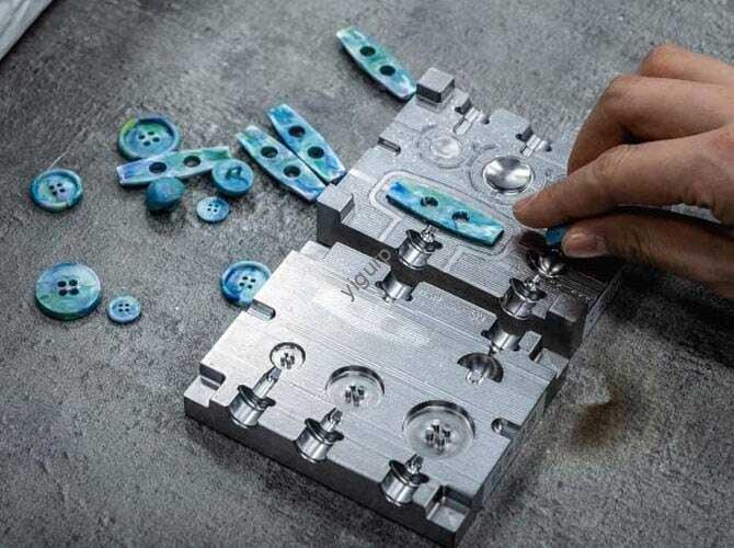 micro injection molding